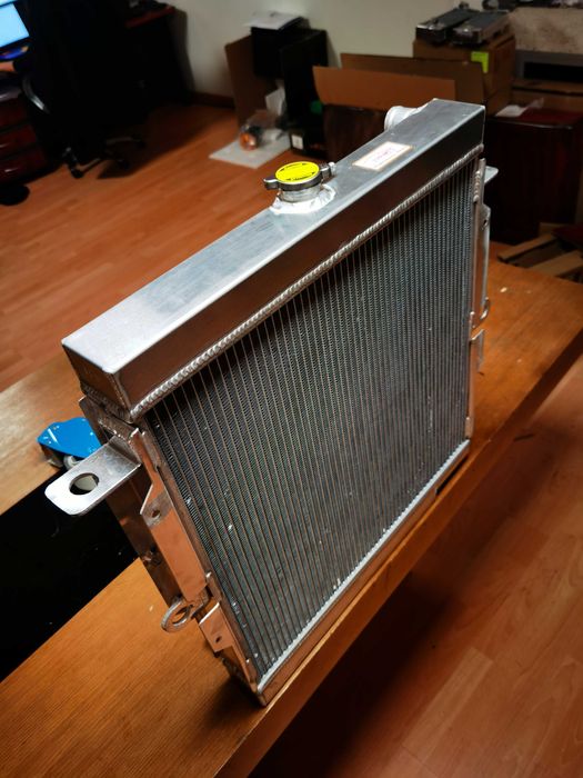 Radiador Toyota Land Cruiser HZJ75 - Alumínio Alta Performance