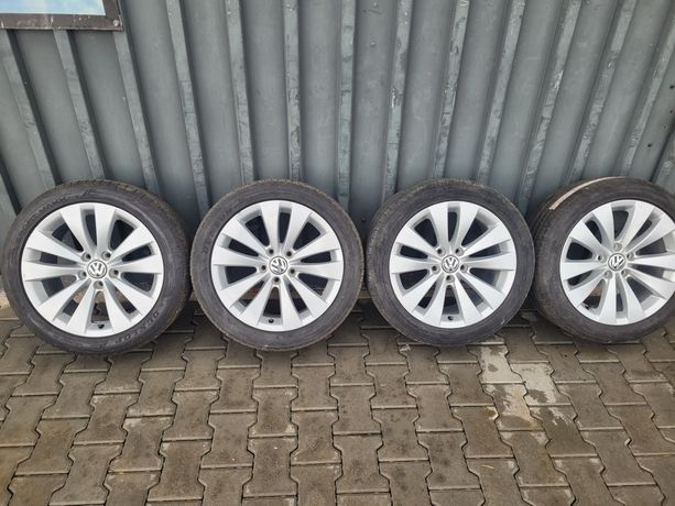 Koła aluminiowe z oponami letnimi VW R17 5x112 Oryginalne