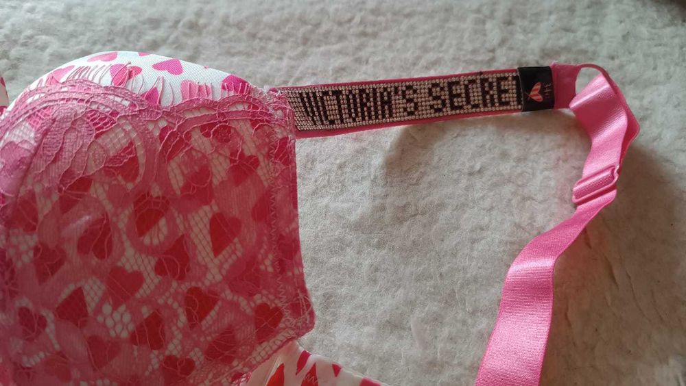 Victoria's Secret Biustonosz 34 C push-up