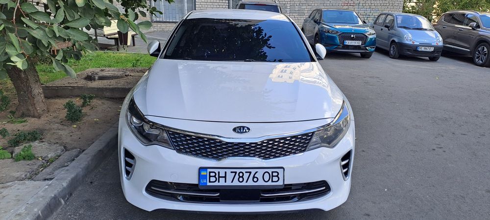 Продам kia k5 2016