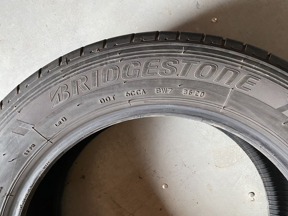 Літня резина шини 215/60R17C BRIDGESTONE