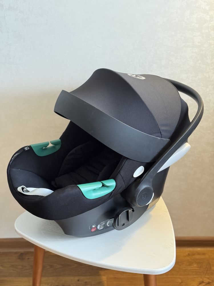 Автокресло Cybex