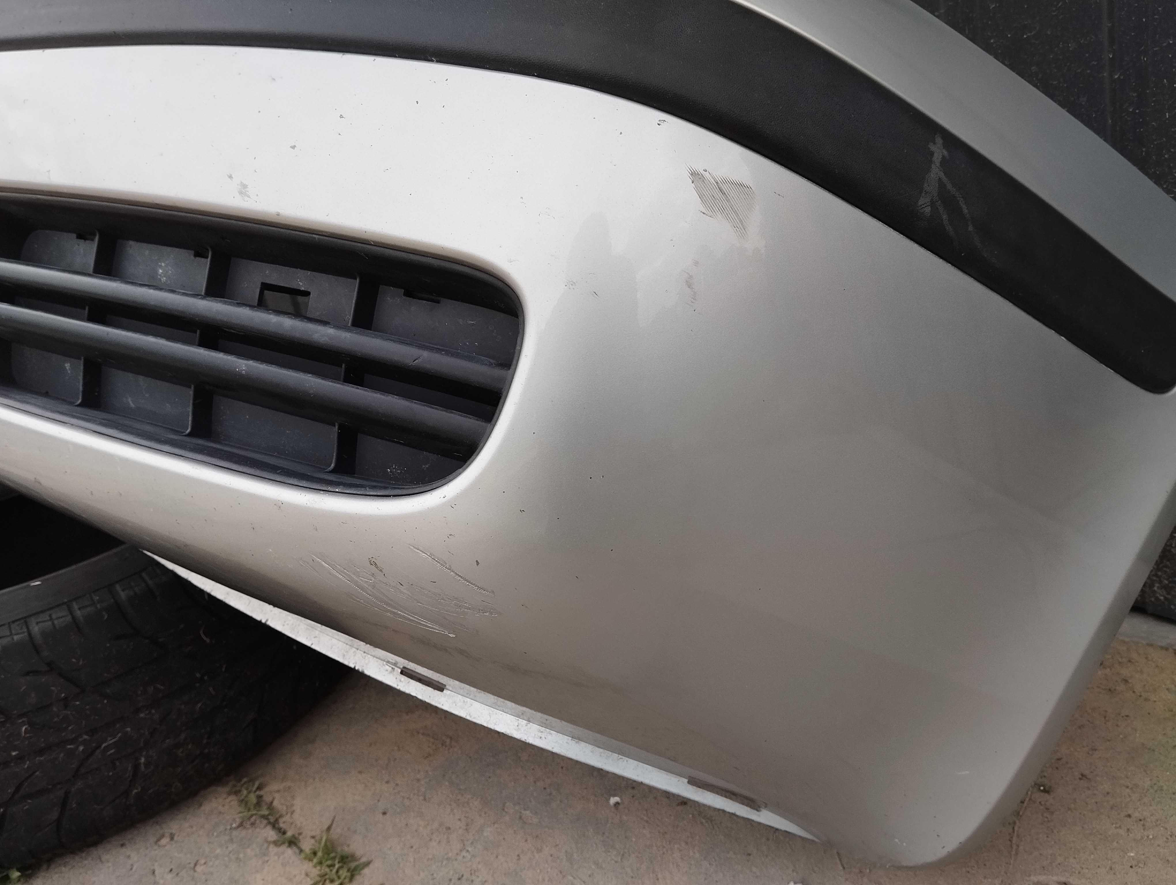 Zderzak przedni przód srebrny kod lak. 9102 Skoda Octavia I Lift