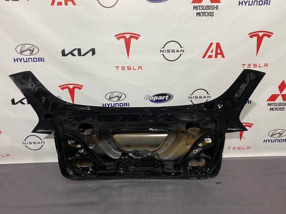 Кришка багажбагажника Tesla Model 3 рест