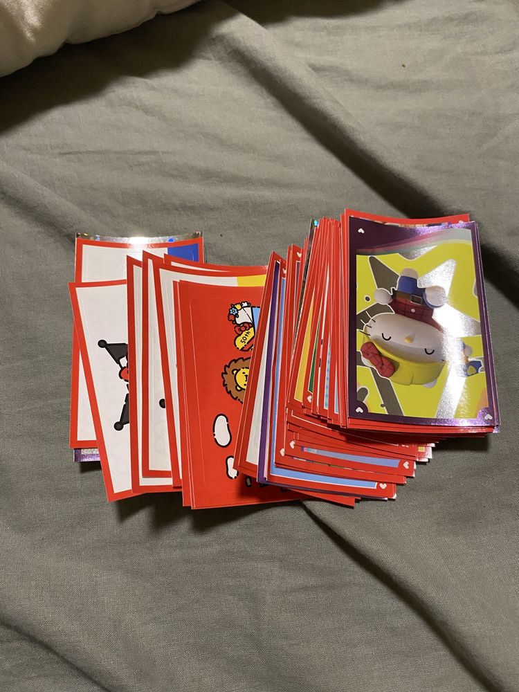 Cromos Hello Kitty 50th anniversary
