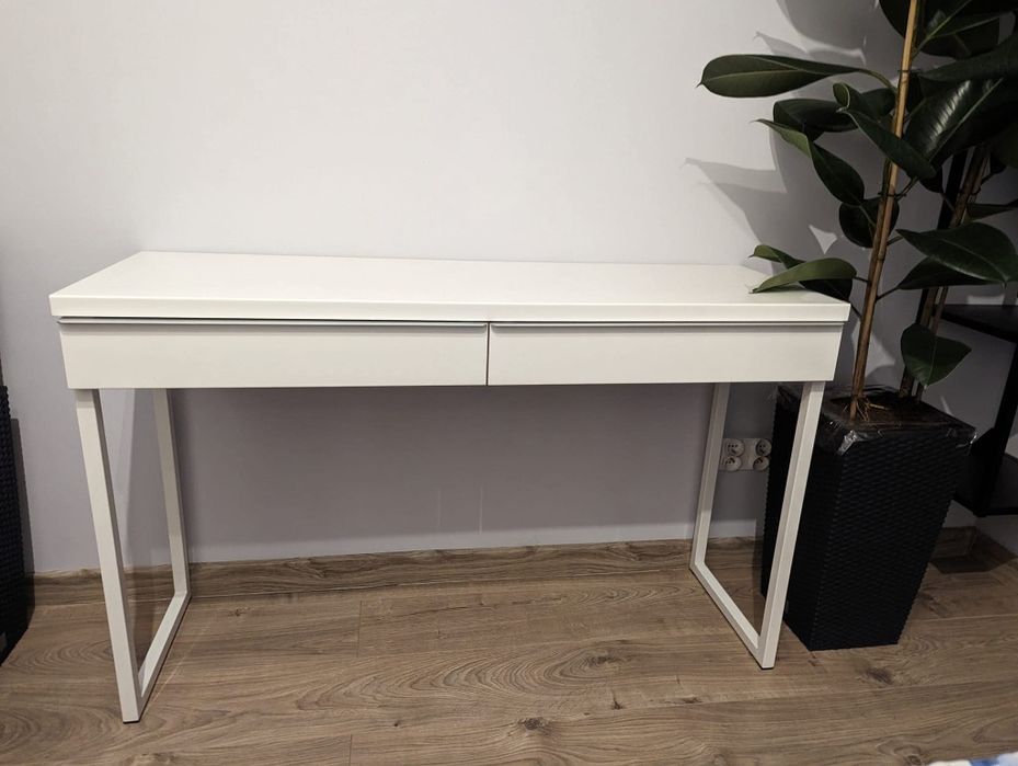 Ikea Besta Burs biurko toaletka