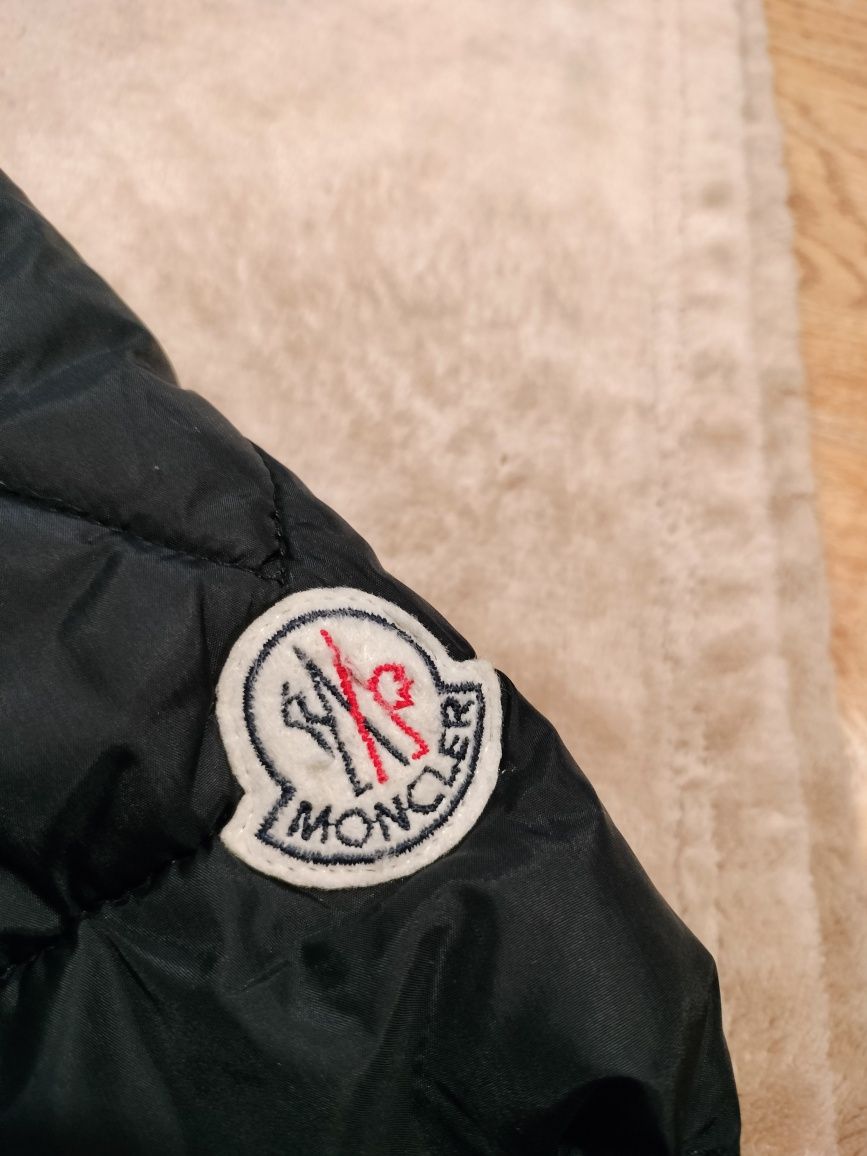 Kurtka damska ocieplana Moncler