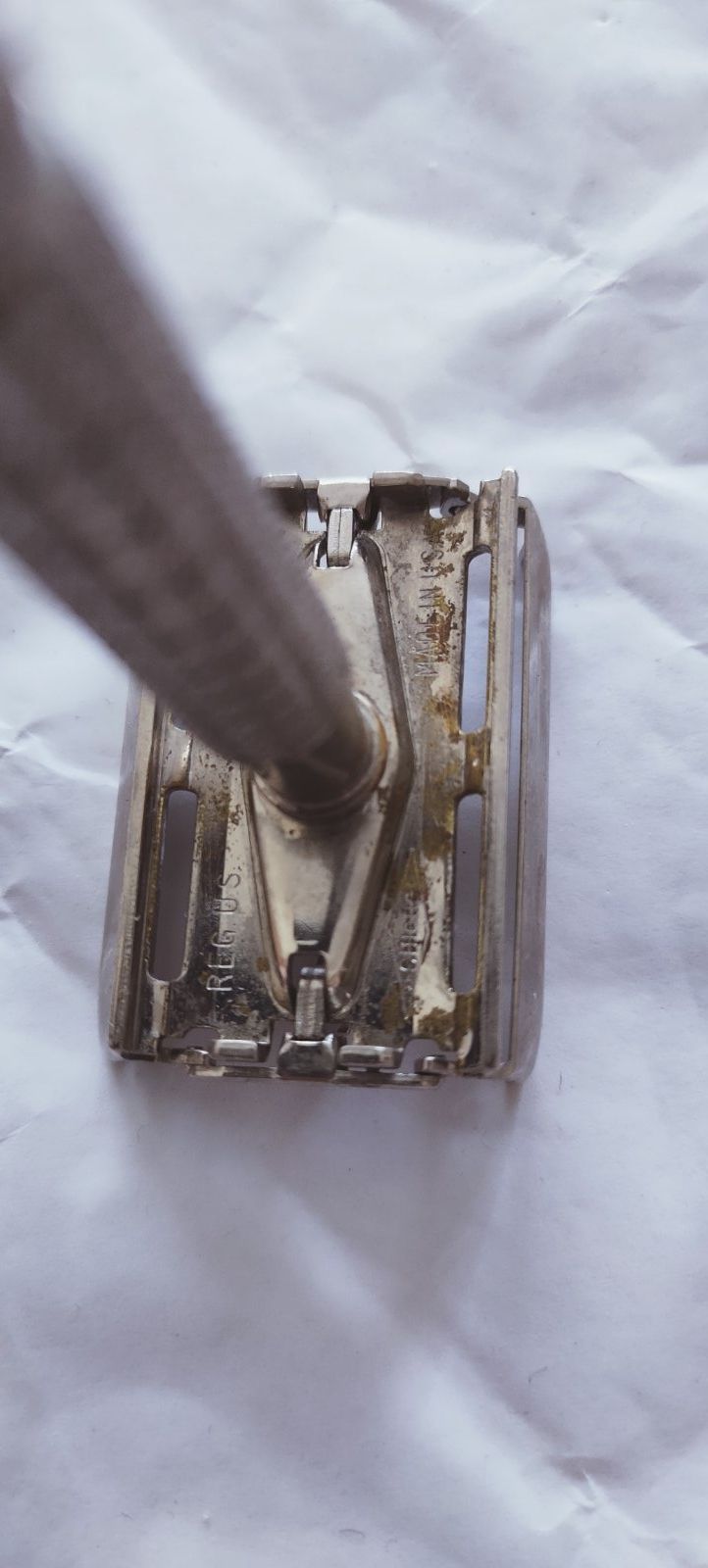 Аппарат для бритья. Gillette.