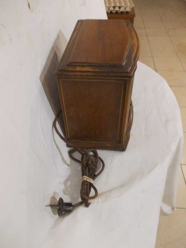 Zabytkowe przedwojenne radio EMERSON