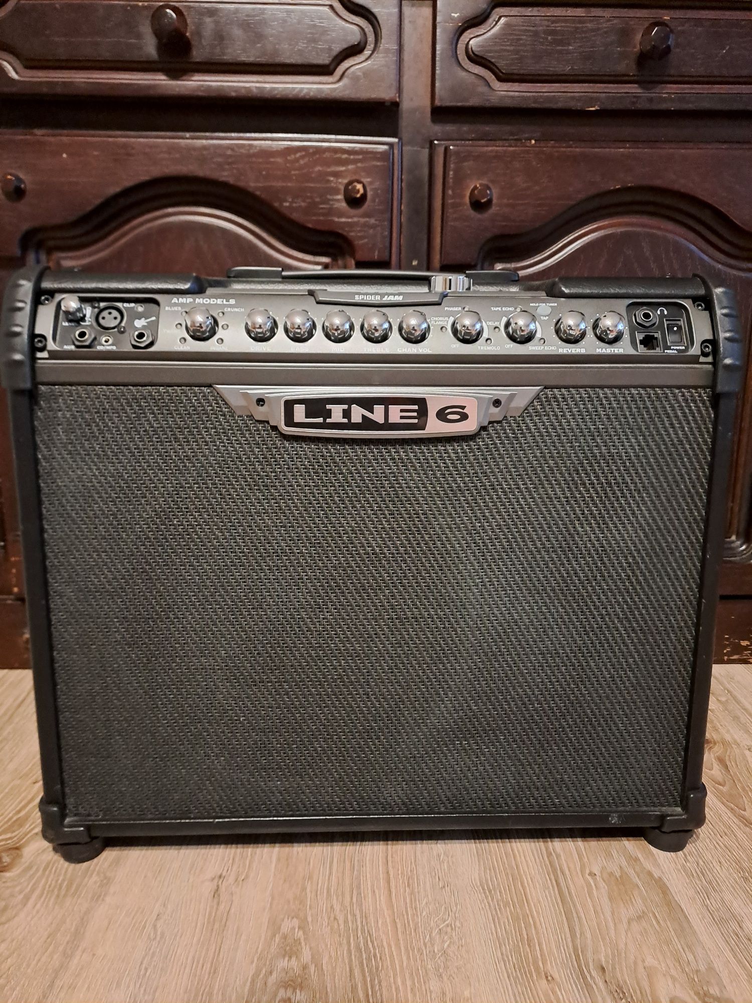 Wzmacniacz gitarowy line 6 spider jam