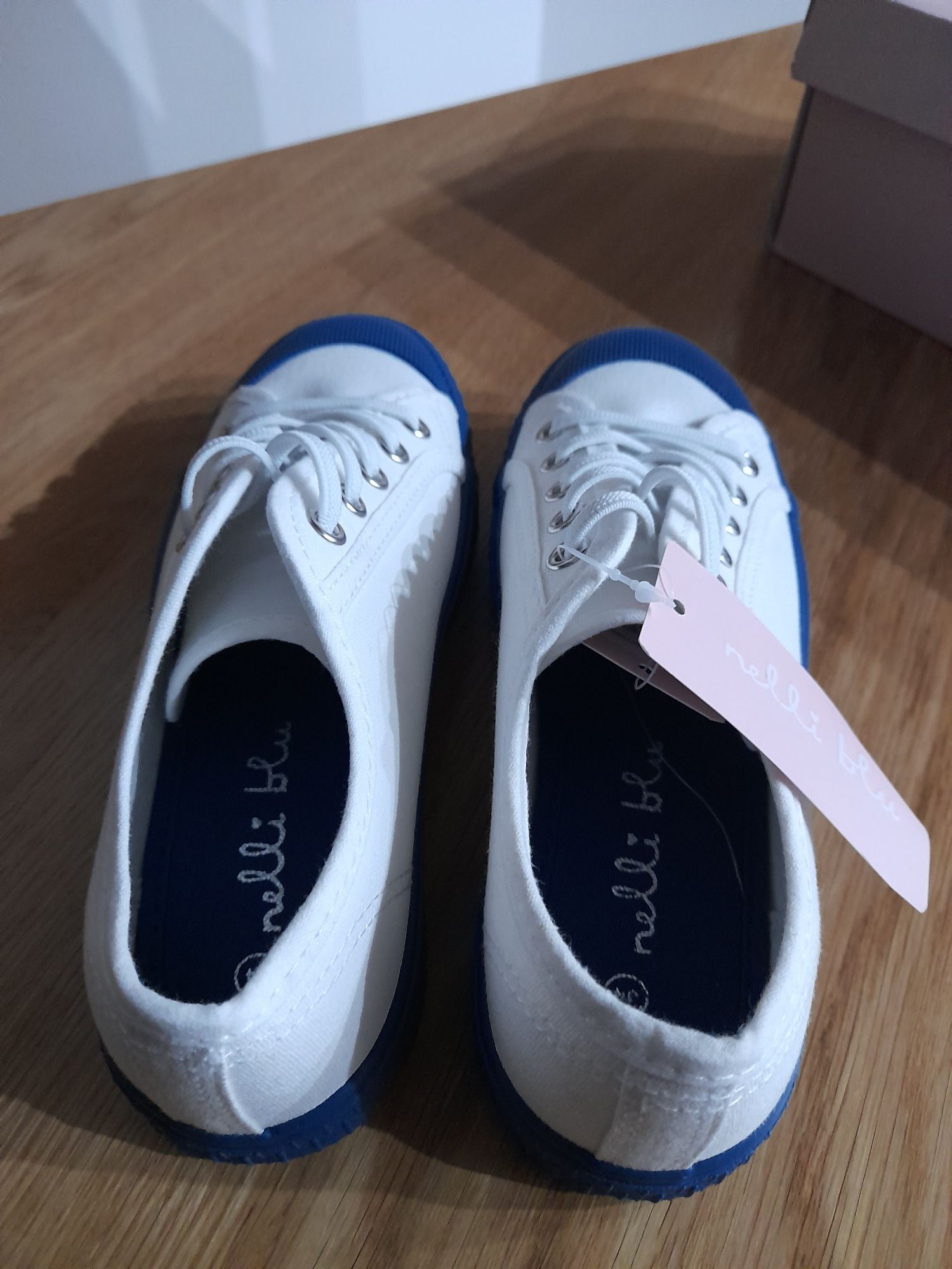 Nowe Trampki Nelli Blu r 34