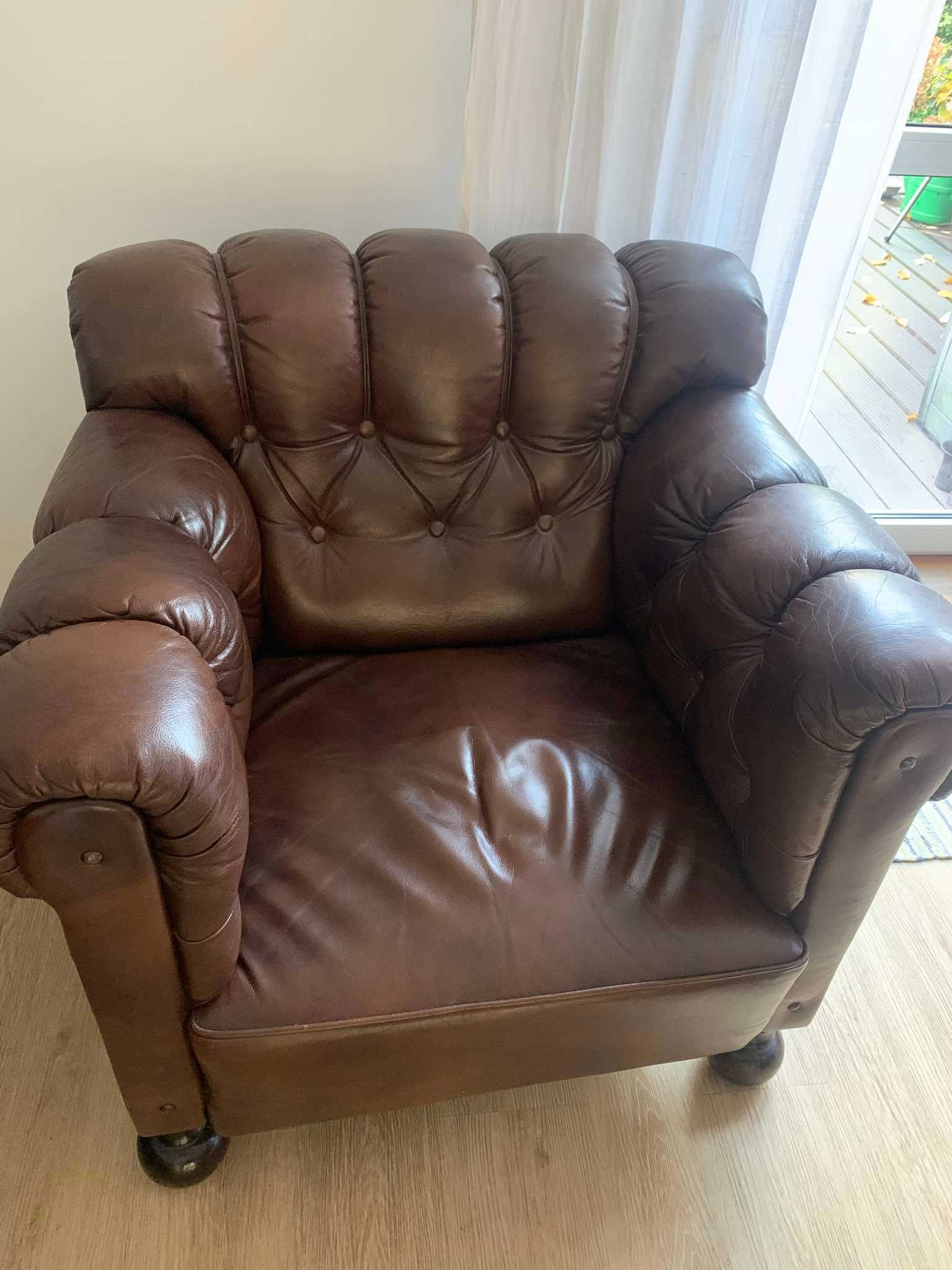 Komplet wypoczynkowy skórzany Chesterfield