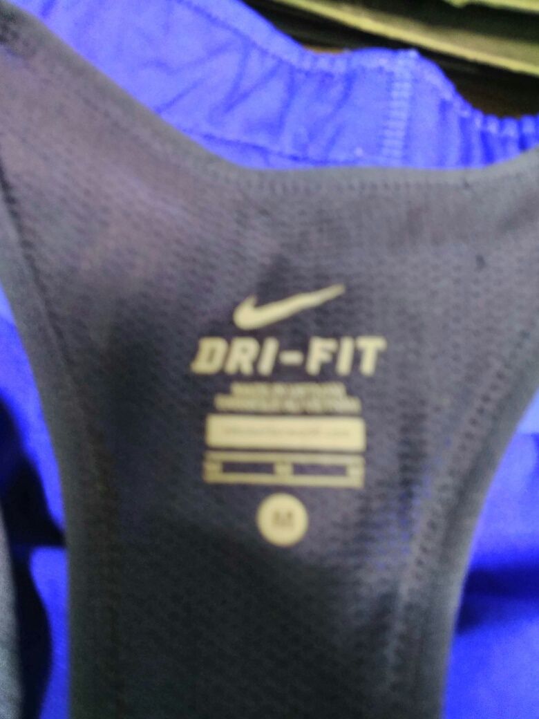 Nike Dri-Fit koszulka z USA