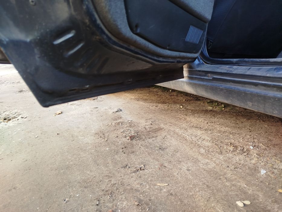 Продам ВАЗ универсал 21112