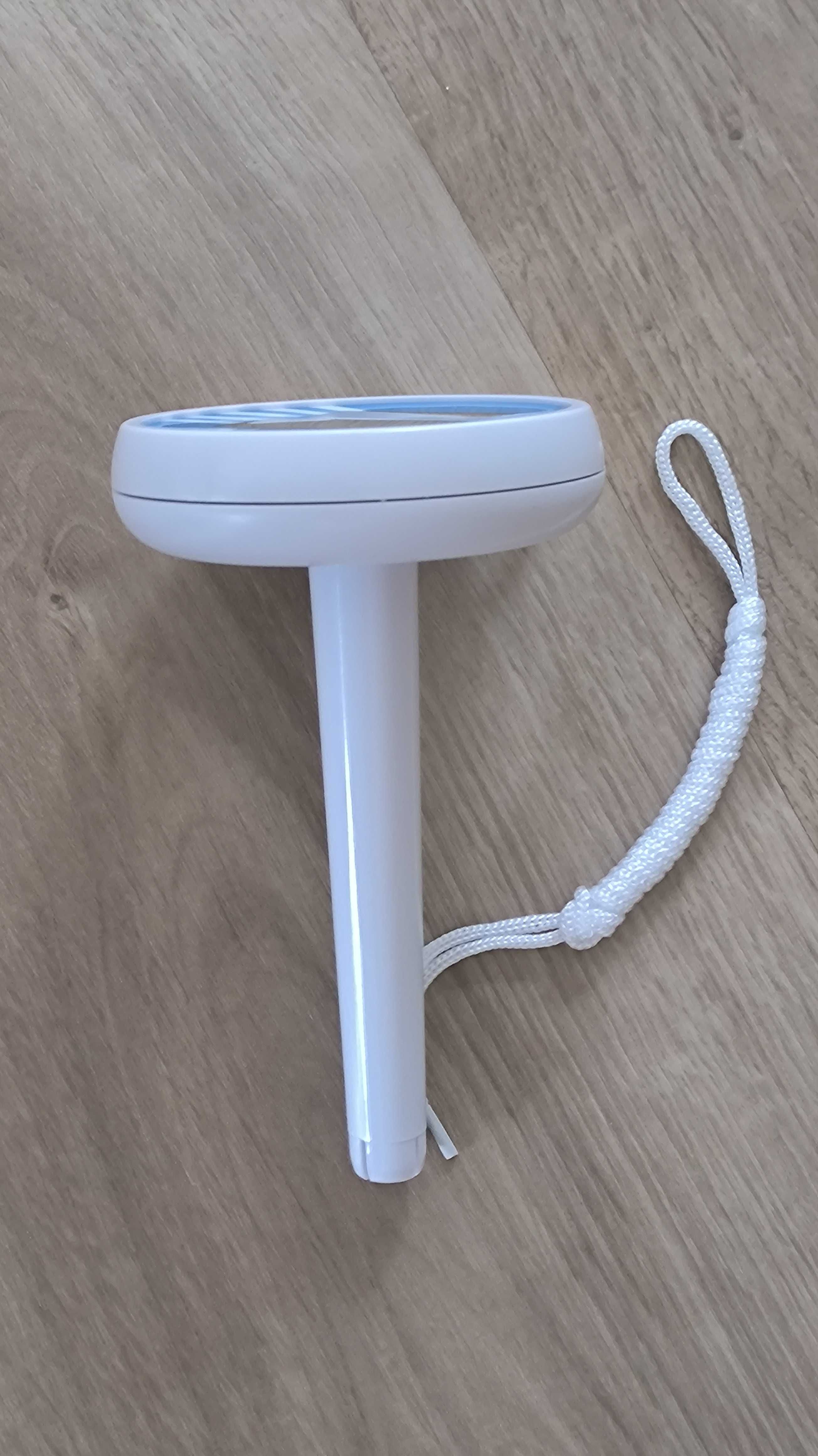 Termómetro digital para medição em agua