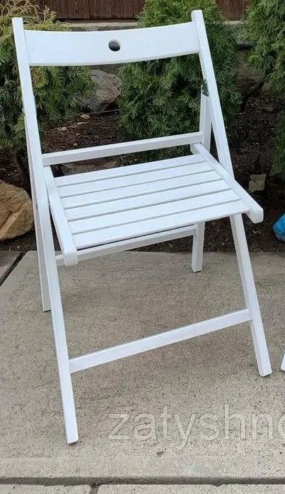 Крісло дуже легке, зроблене з екологічно чистих матеріалів: бу