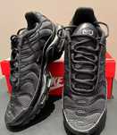 "Buty damskie Trampki"Nike_Air_Max_TN_Plus_czarny R.38
