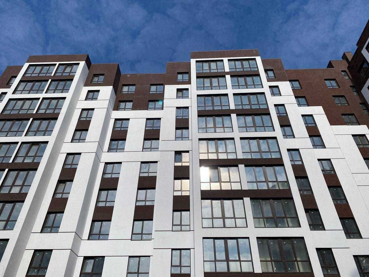 Продаж 2-кімнатної квартири біля озера в центрі ЖК Атмосфера
