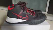 Buty do koszykówki Nike r. 41 (26 cm)