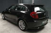 Bmw Série 1 118D 4 portas em estado de novo