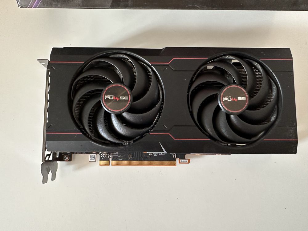 Відеокарта Sapphire Radeon RX 6600 XT 8GB DDR6 PULSE GAMING OC