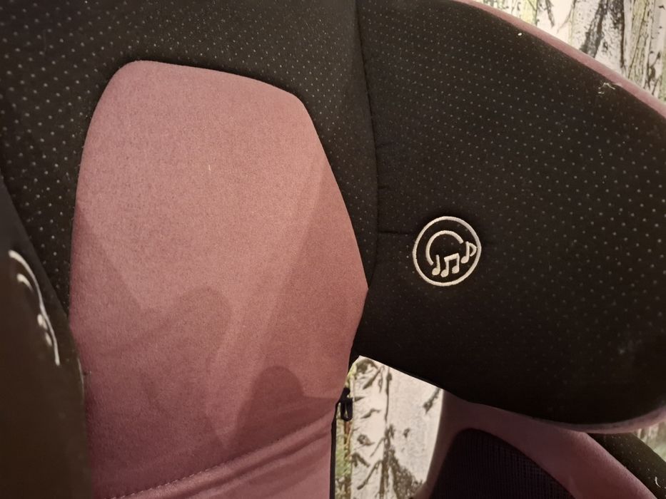 Foteliki samochodowy