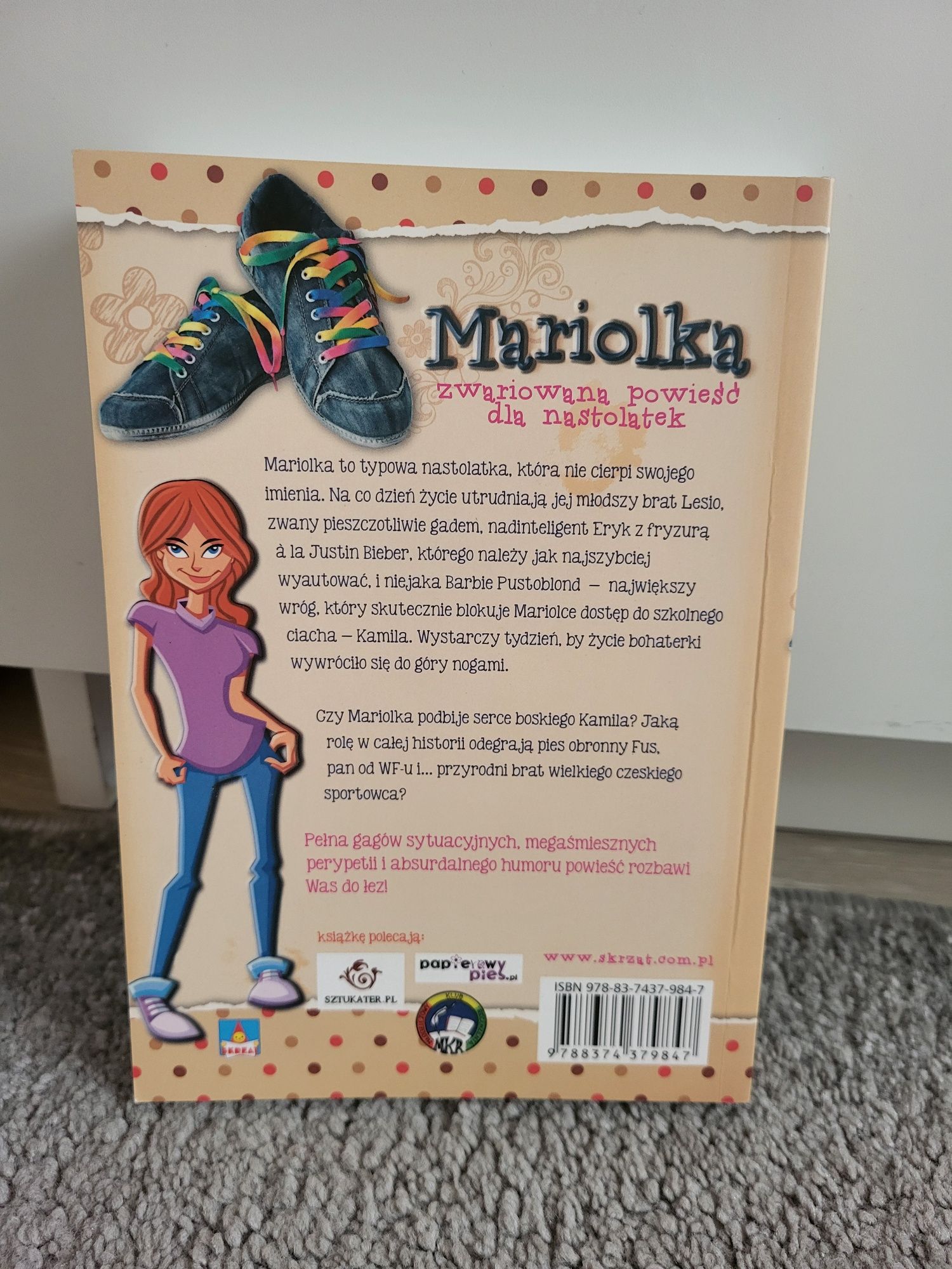 Książka "Mariolką zwariowana powieść dla nastolatek" Katarzyna Dembska