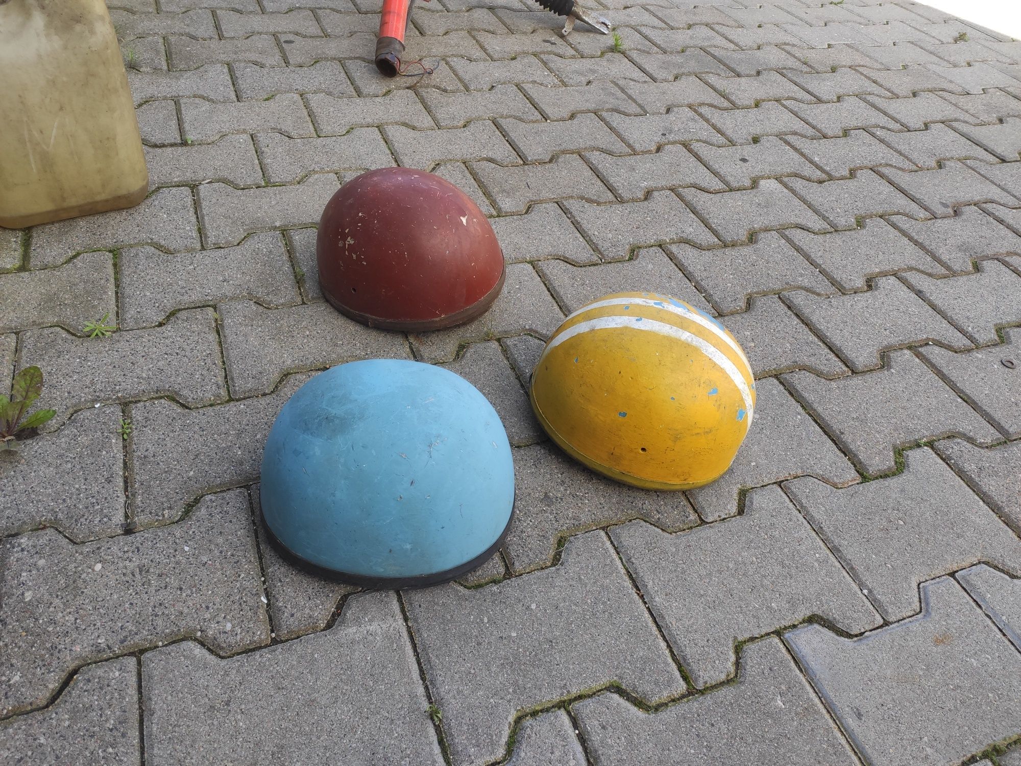 Kask orzech PRL 3 sztuki