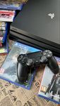 Playstation 4 pro  + uncharted collection