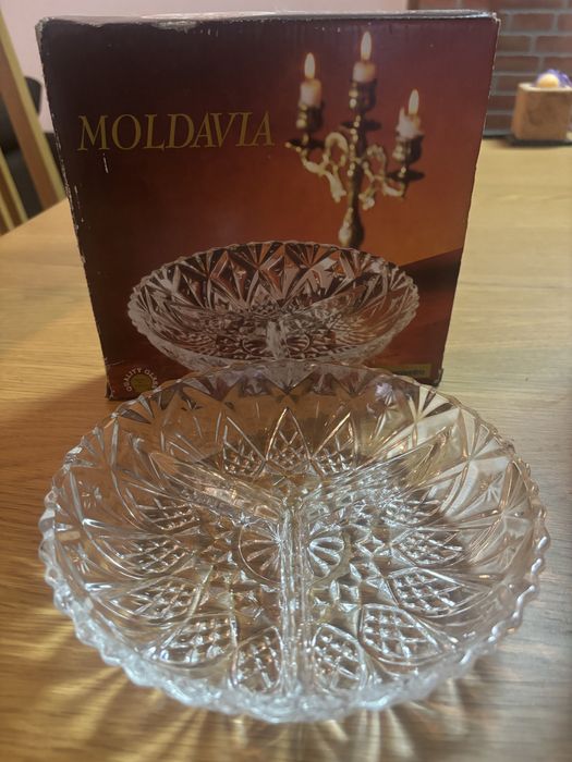 Conjunto prato aperitivos e garrafa + copos licor