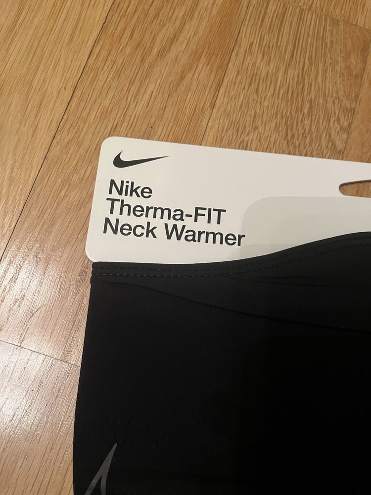 Komin Nike Therma Fit Neck Warmer L/XL czarny