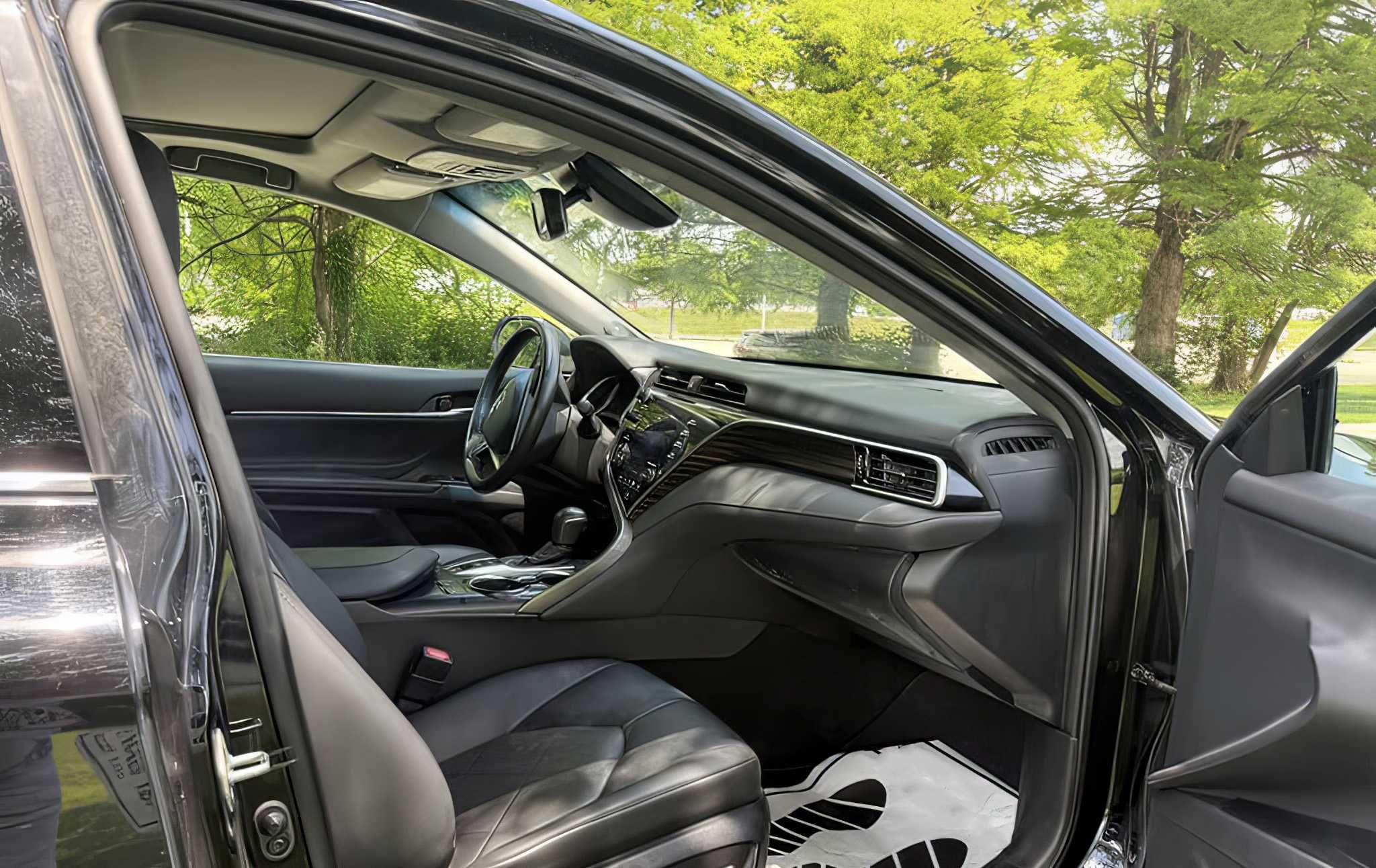 2018 Toyota Camry XLE