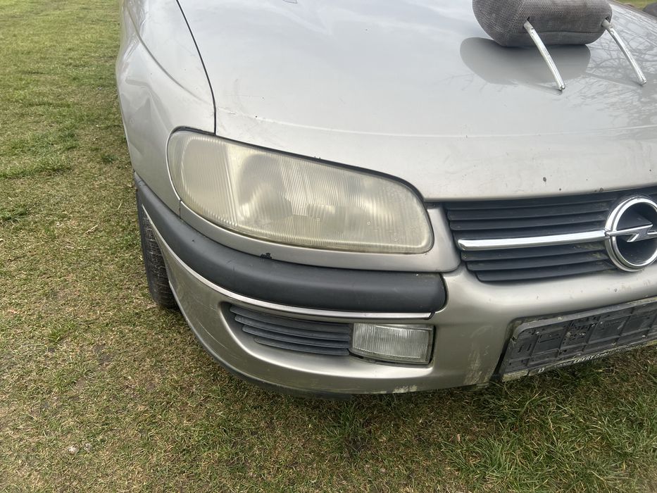 Фари,туманки,рішотка,крило переднє,опель омега