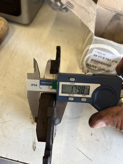 Гальмівні колодки перлні bmw e39 майже нові