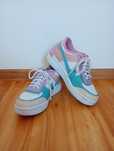 Kolorowe buty Nike