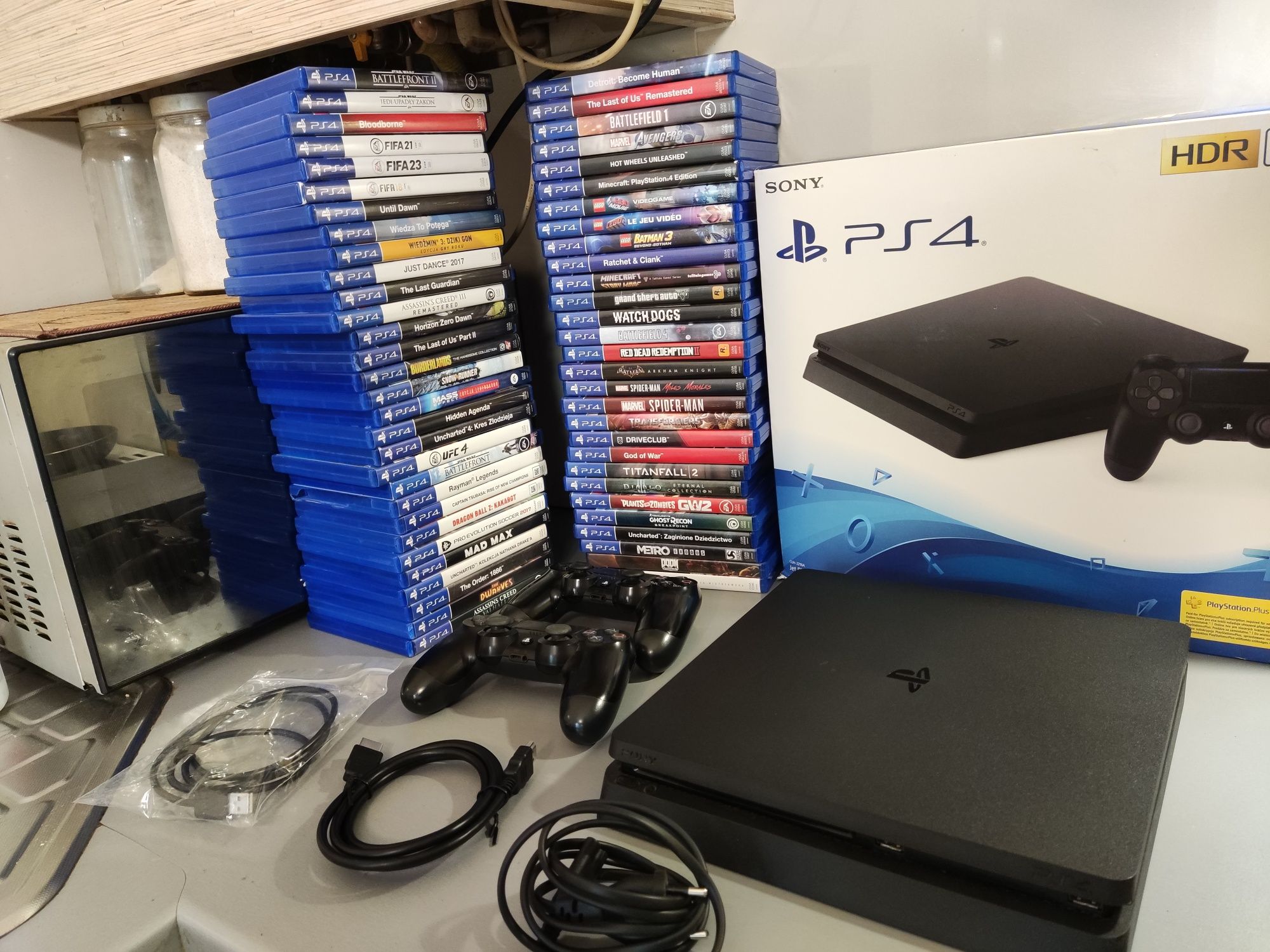 PlayStation 4 Slim 1tb gry pady ps4