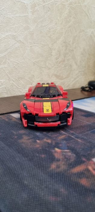Машинка ферарі (Lego) оригінальне