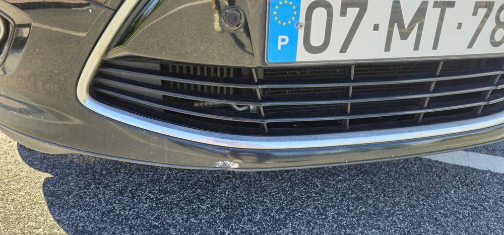 Ford C-MAX 1.6 TDCi Titanium (5 Lugares) - Março 2012