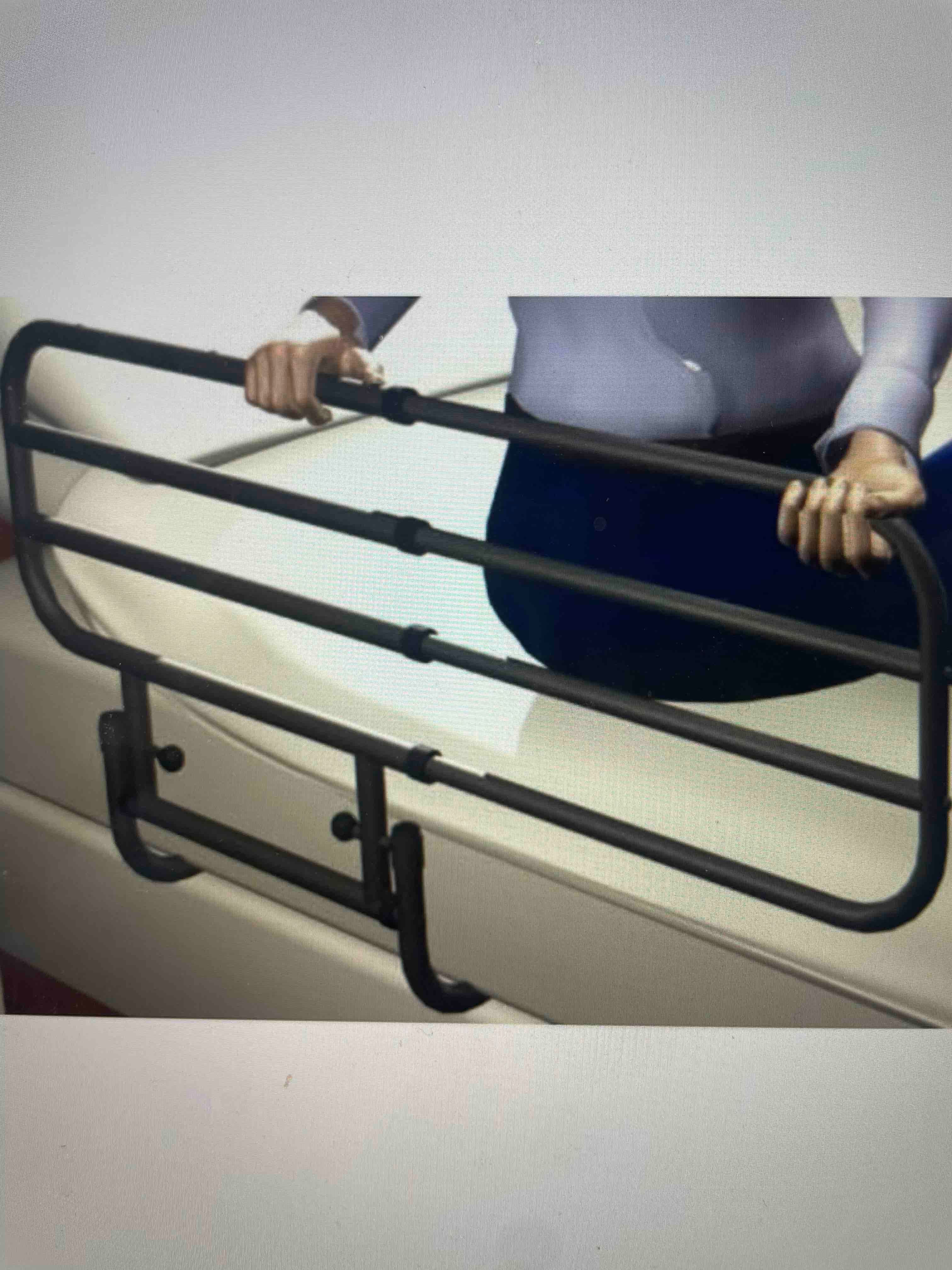 Proteção para cama - OPORTUNIDADE