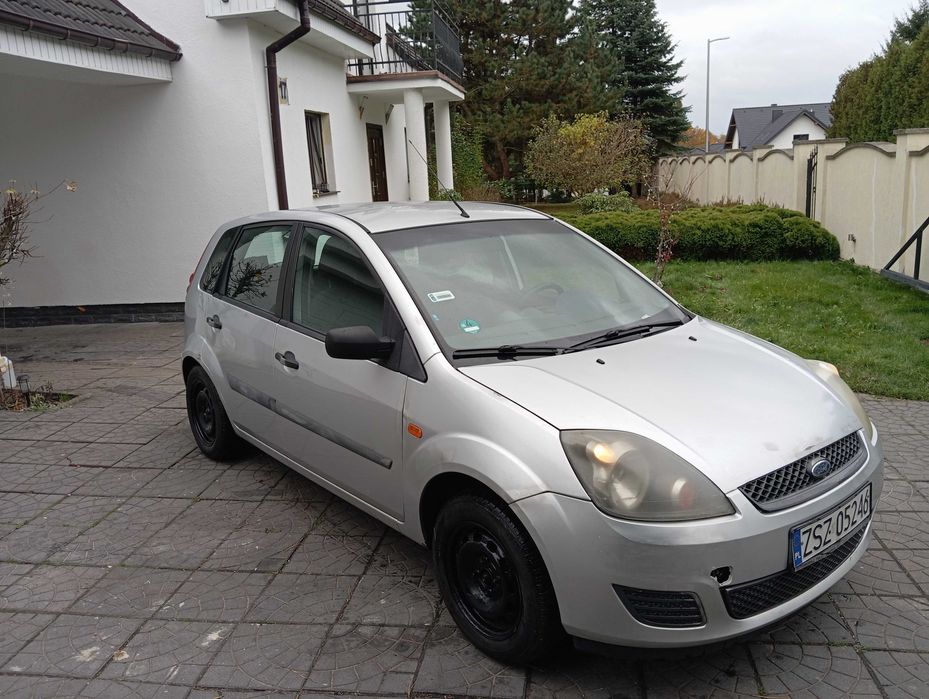 Ford Fiesta*Benzynka*75koni*klima! Okazja!