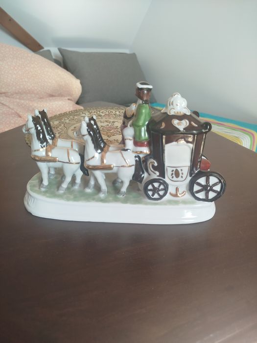Figurka z porcelany Rococo