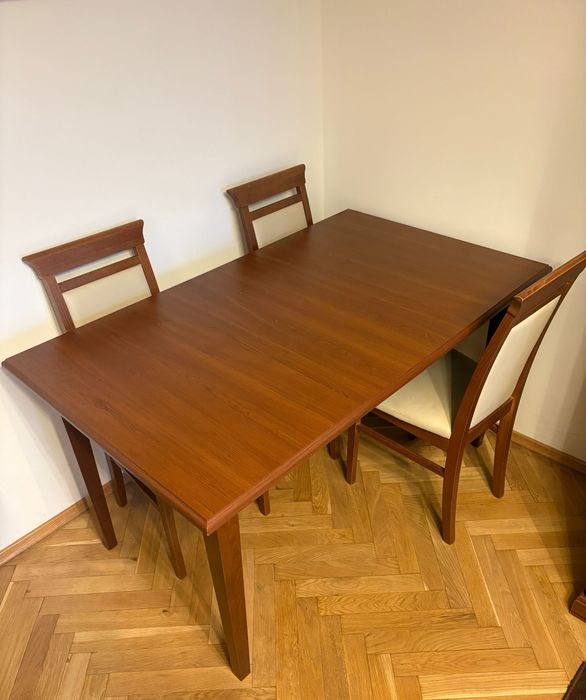 Stół z 4 krzesłami Black Red White Stylius