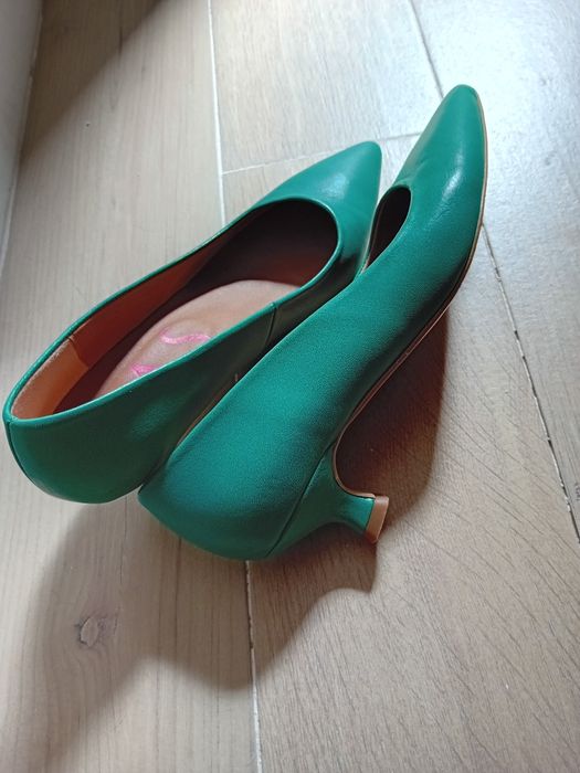 Sapatos Lolas – tamanho 38 – usados apenas uma vez