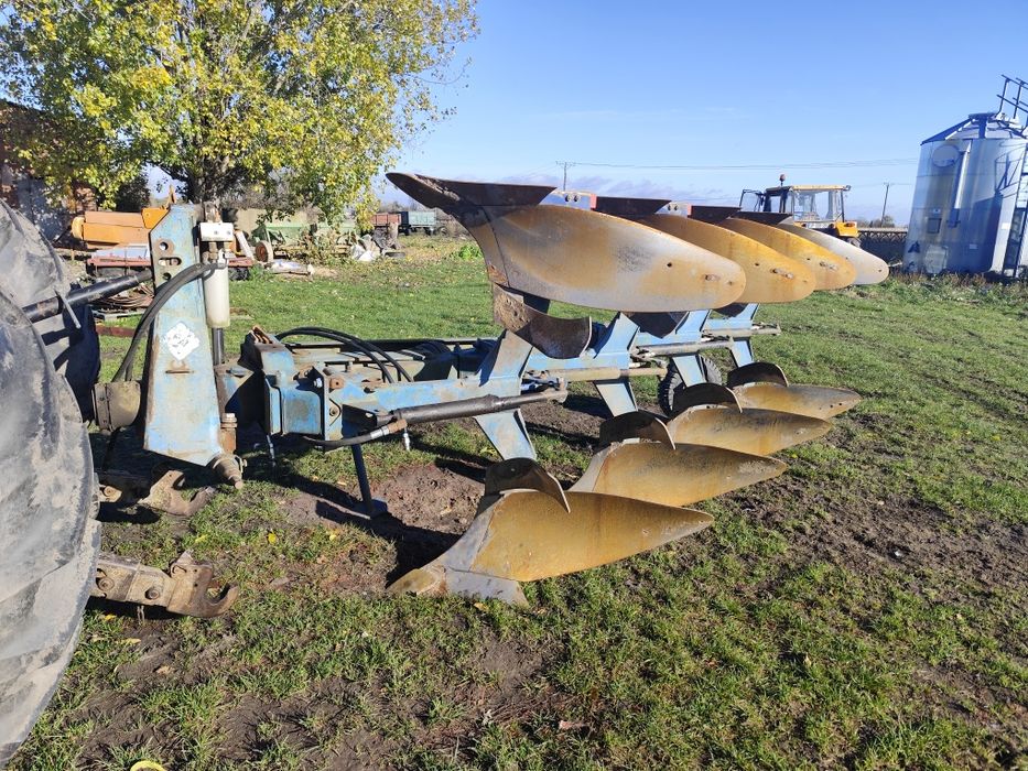 Pług obrotowy Overum 4 skibowy zabezpieczenie NonStop hydrauliczne!