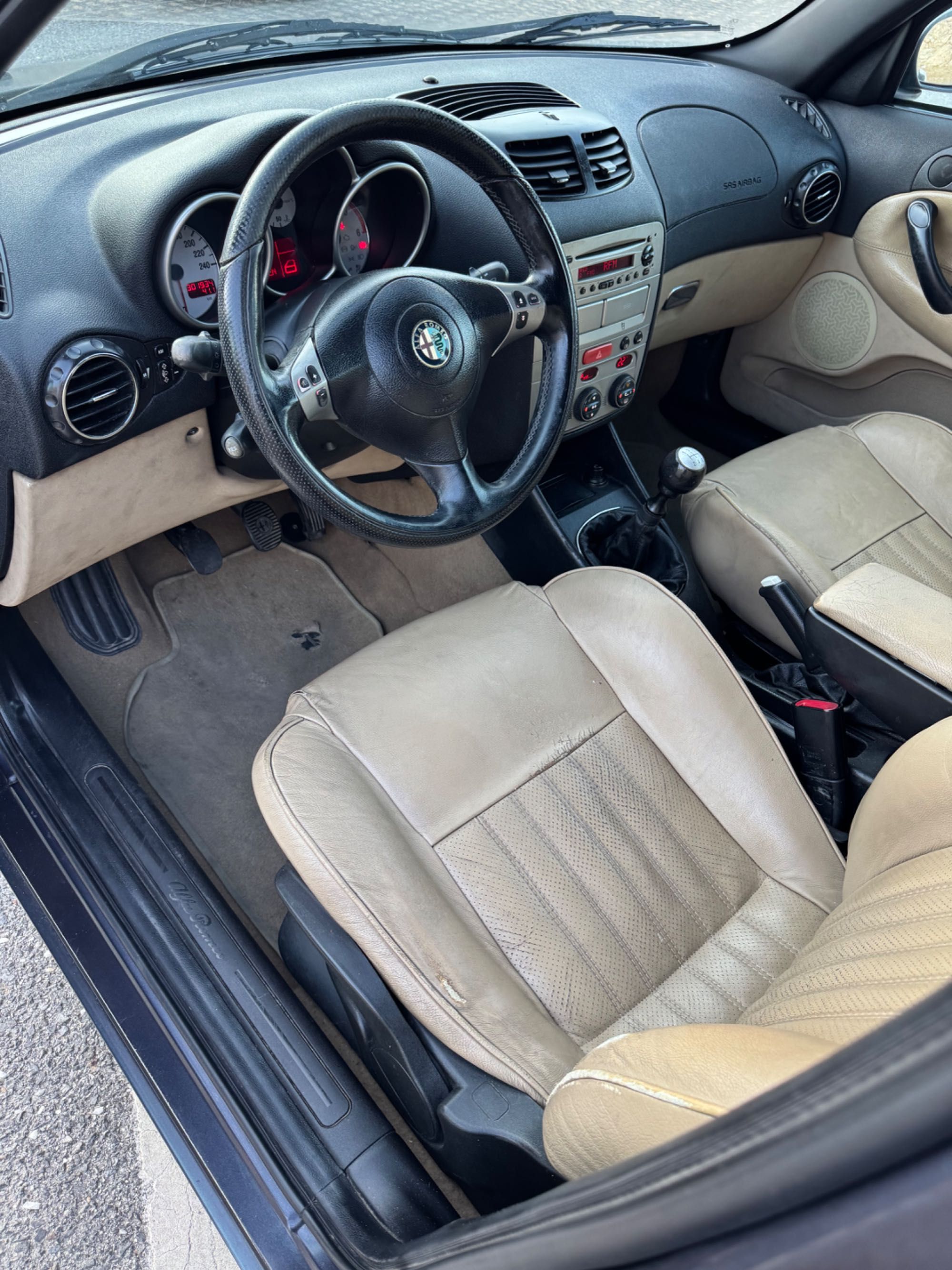 Vendo Alfa romeo 147 1.9 jtd 115cv Nacional