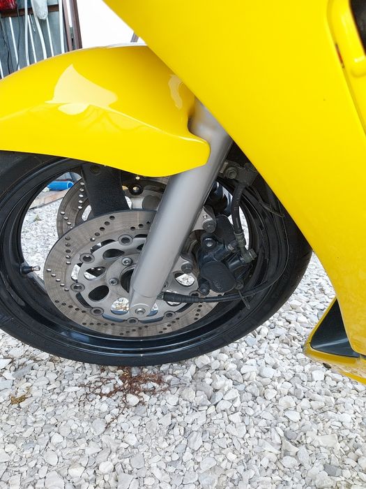 Suzuki RF 600 RR