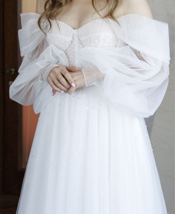 Весільна сукня айворі