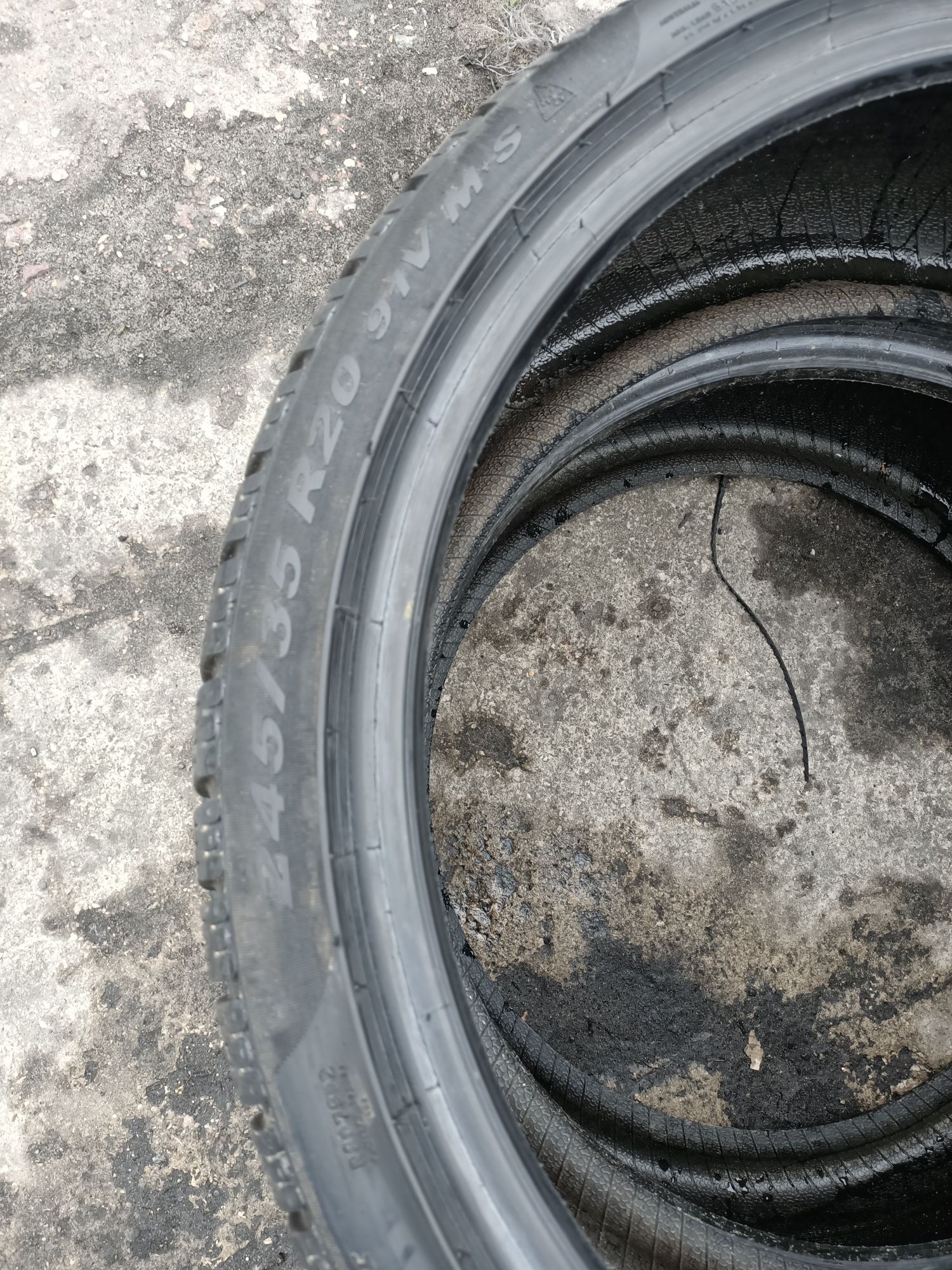 Opony 245/35r20 Pirelli SottoZero NO 91V używane zimowe 2szt 7mm