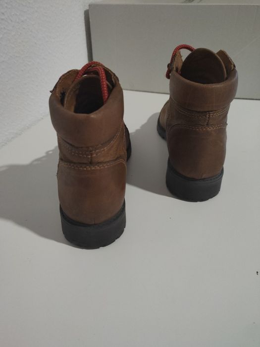 Botas de montanha, 37, escuteiros