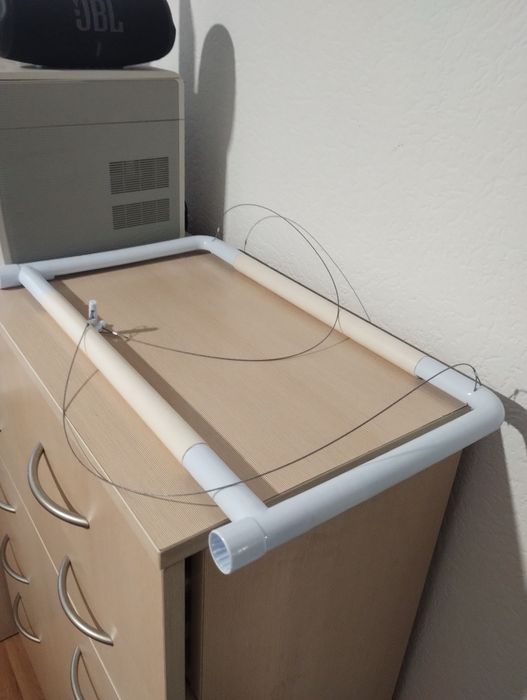 Legowisko, hamak na okno dla kota